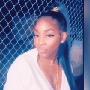 Meet your Posher, Keket